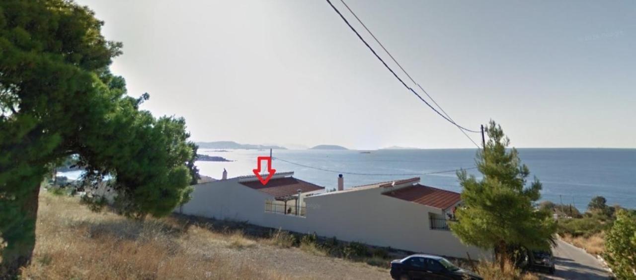 Villa "Eva" - Entire Beachfront Holiday Home - 4S Agia Marina  外观 照片